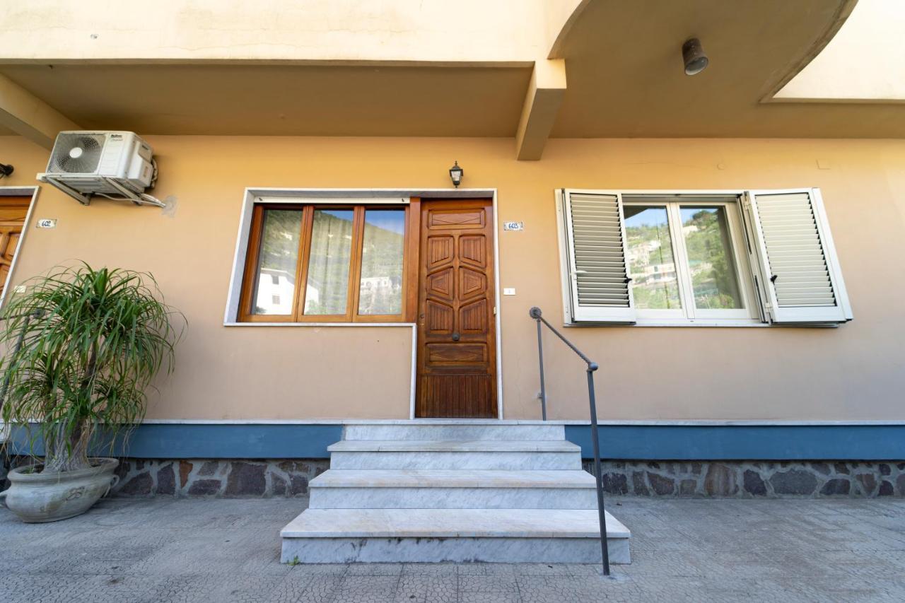 Casa Vacanza San Pietro Maiori Eksteriør billede