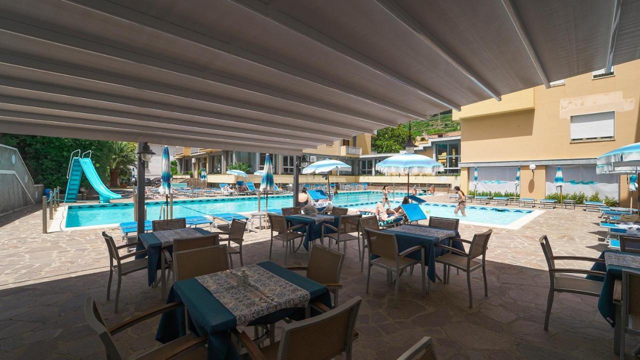 Casa Vacanza San Pietro Maiori Eksteriør billede