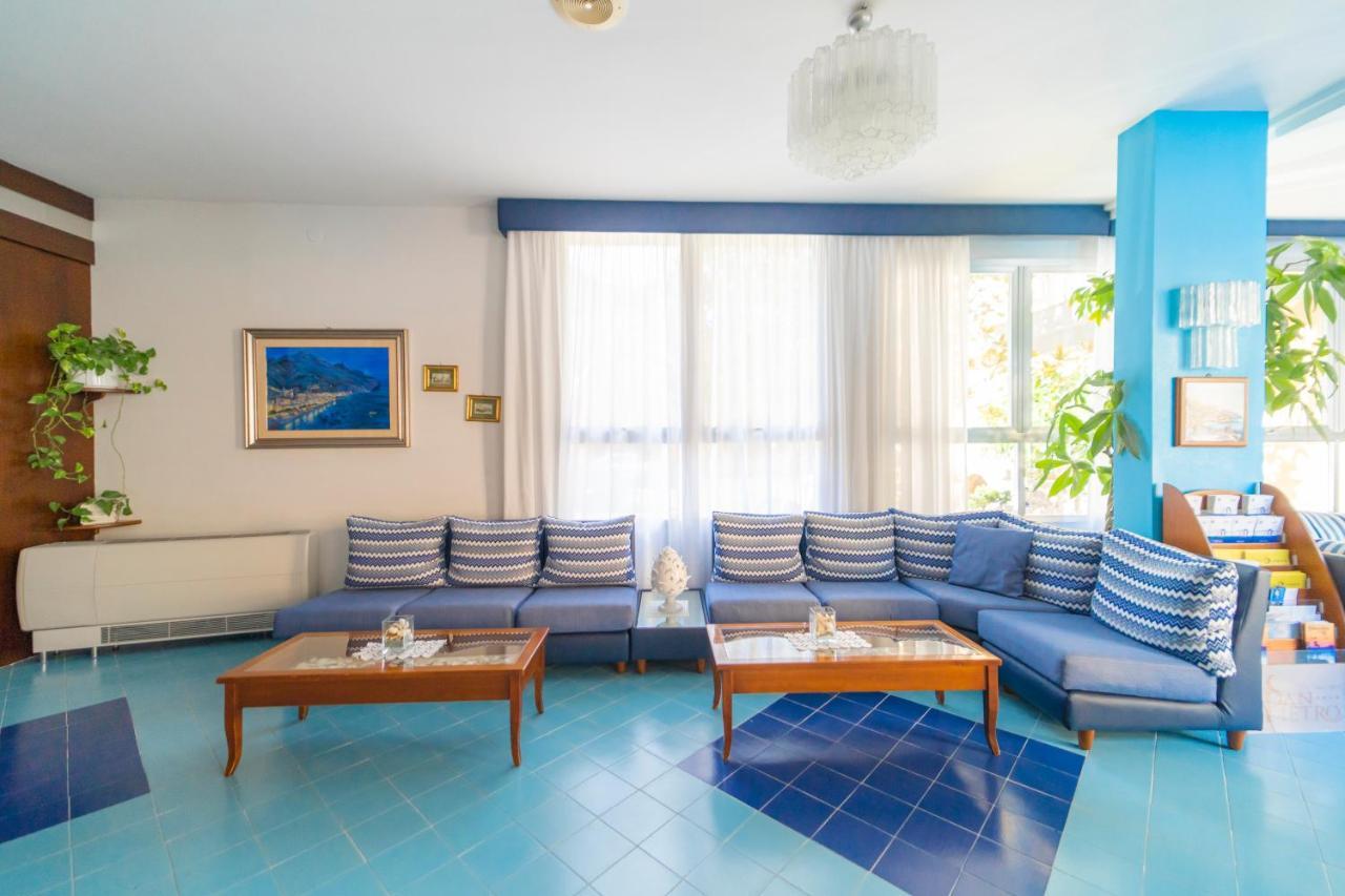 Casa Vacanza San Pietro Maiori Eksteriør billede