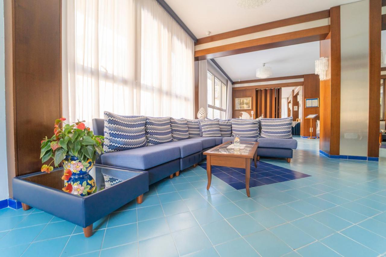 Casa Vacanza San Pietro Maiori Eksteriør billede