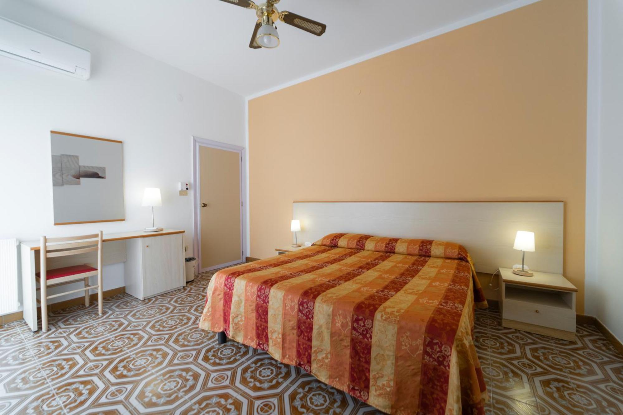 Casa Vacanza San Pietro Maiori Eksteriør billede
