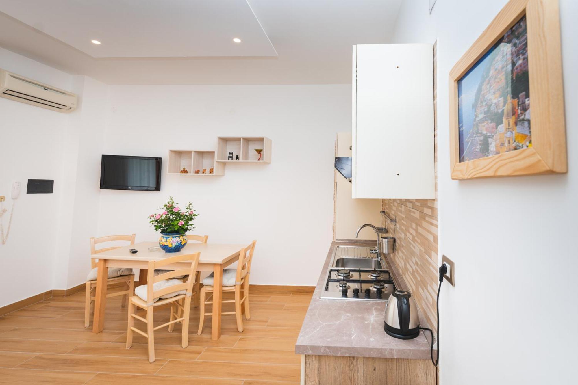 Casa Vacanza San Pietro Maiori Eksteriør billede